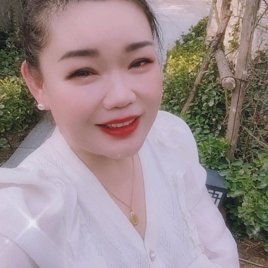 马大姐儿卤味摆地摊记