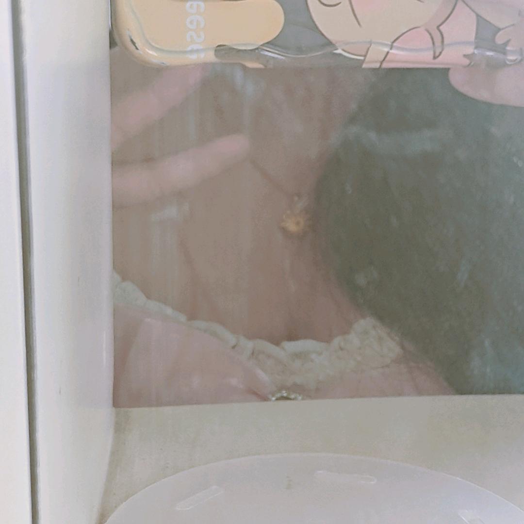 吃辣条的小美