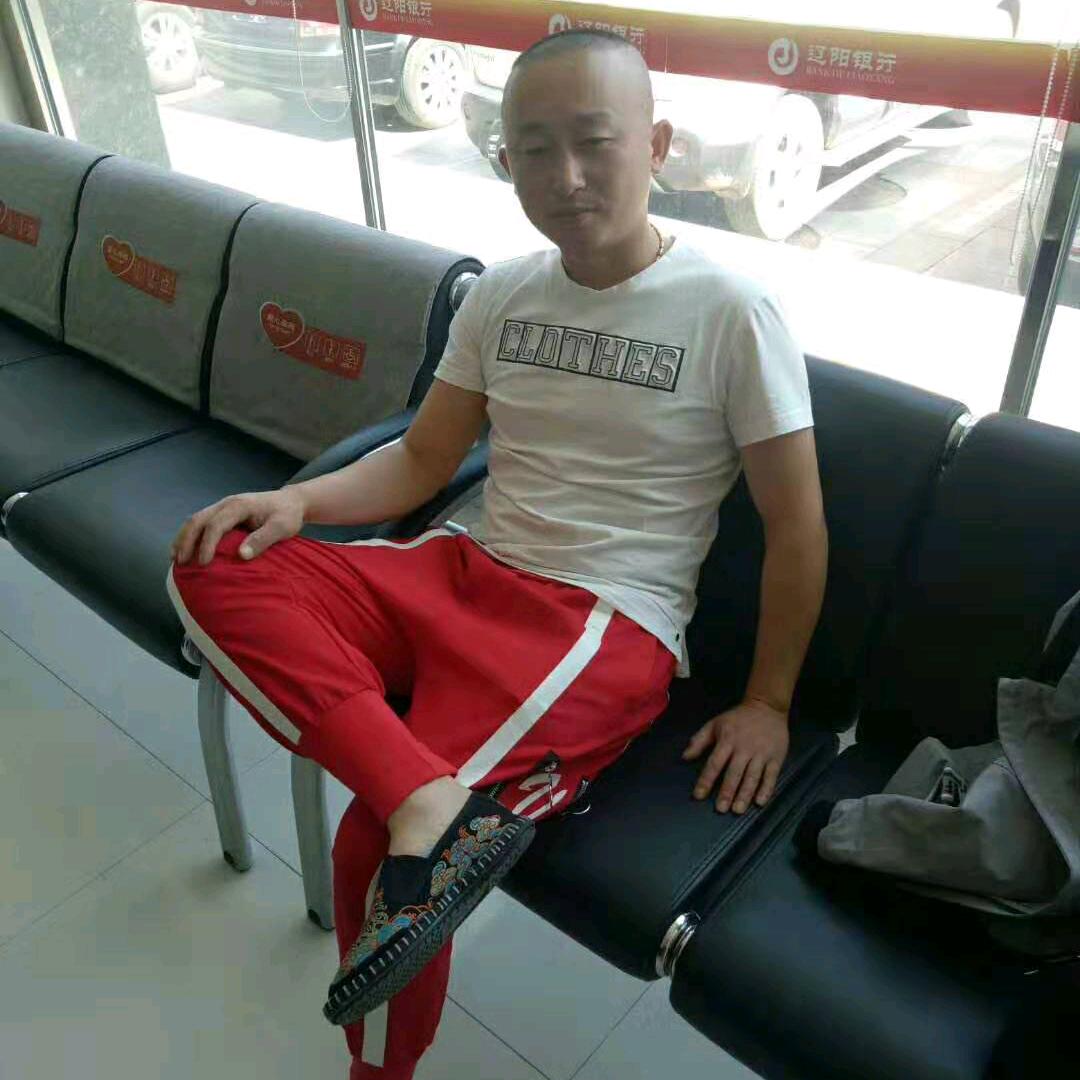 修行路上一小僧