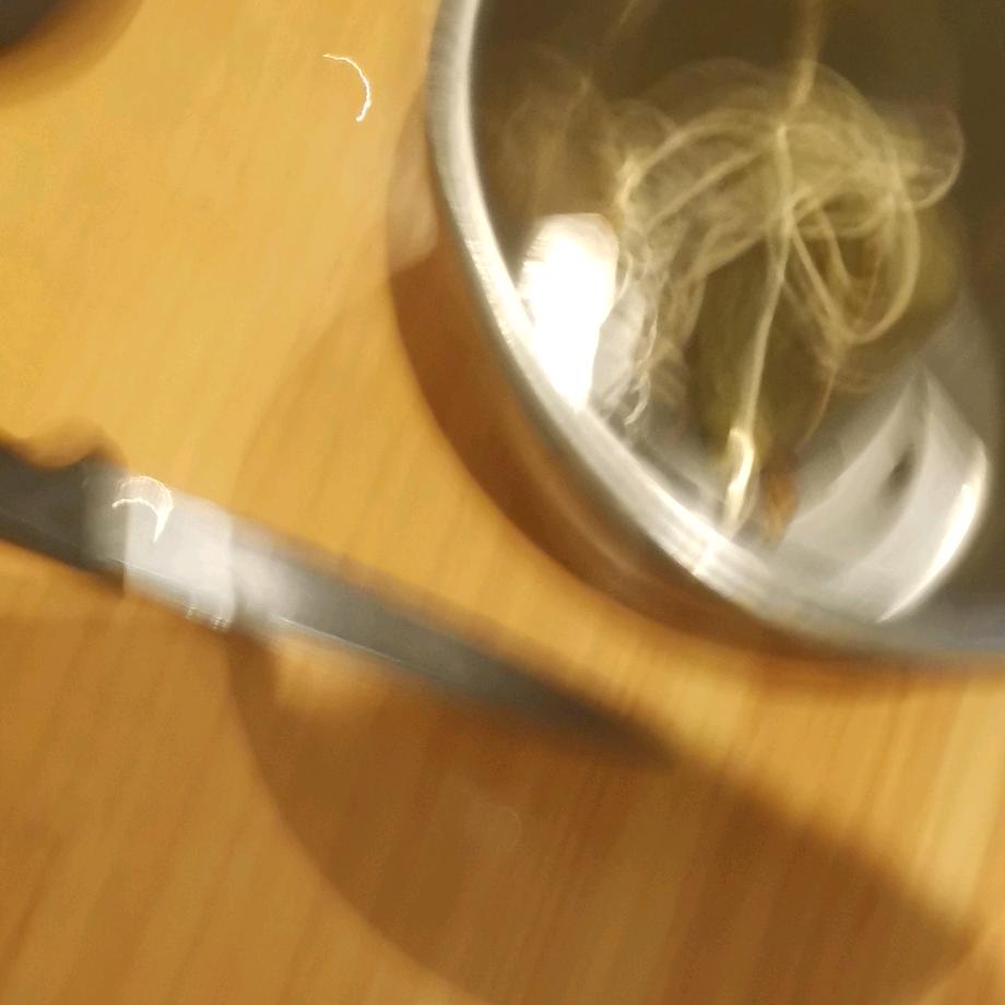 姗姗来迟👩‍🎤