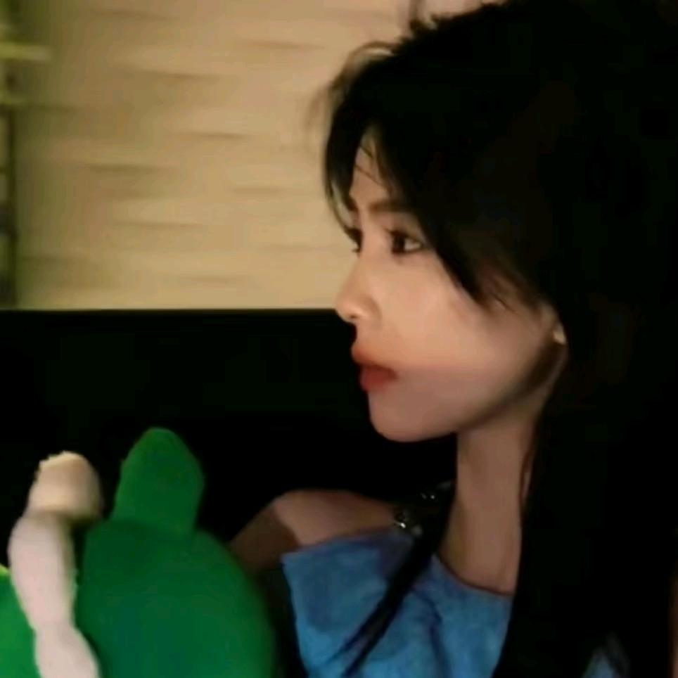 犯困蛋挞😴