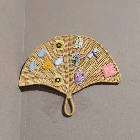 淡然浅笑