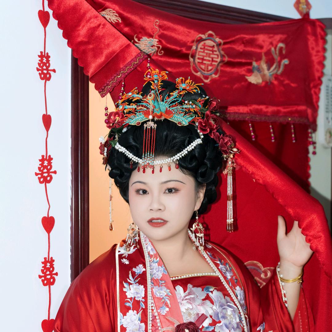 写小说的王小眸
