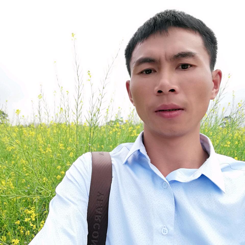 辉