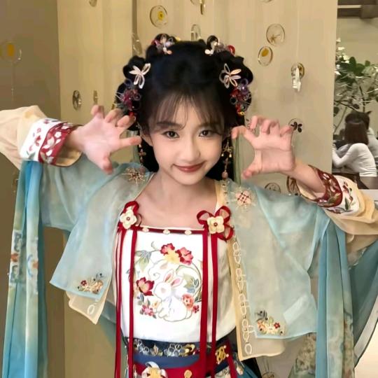 陈芷琰的粉丝超喜欢她