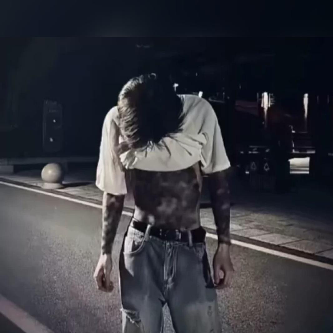 万锦游泳健身团购经理：杨树