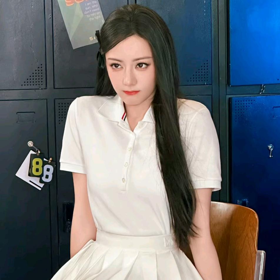 有啤酒肚的仙女