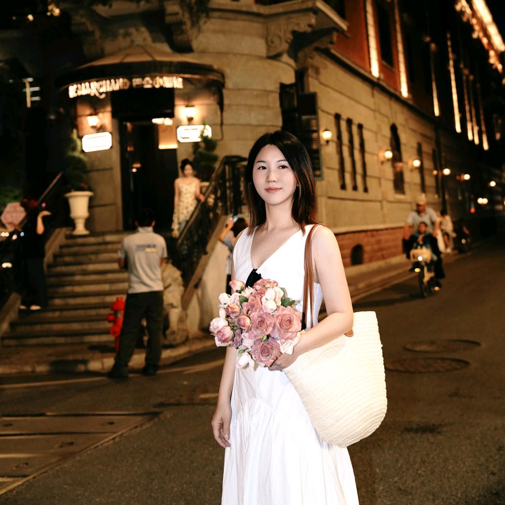 麻辣小龙夏°