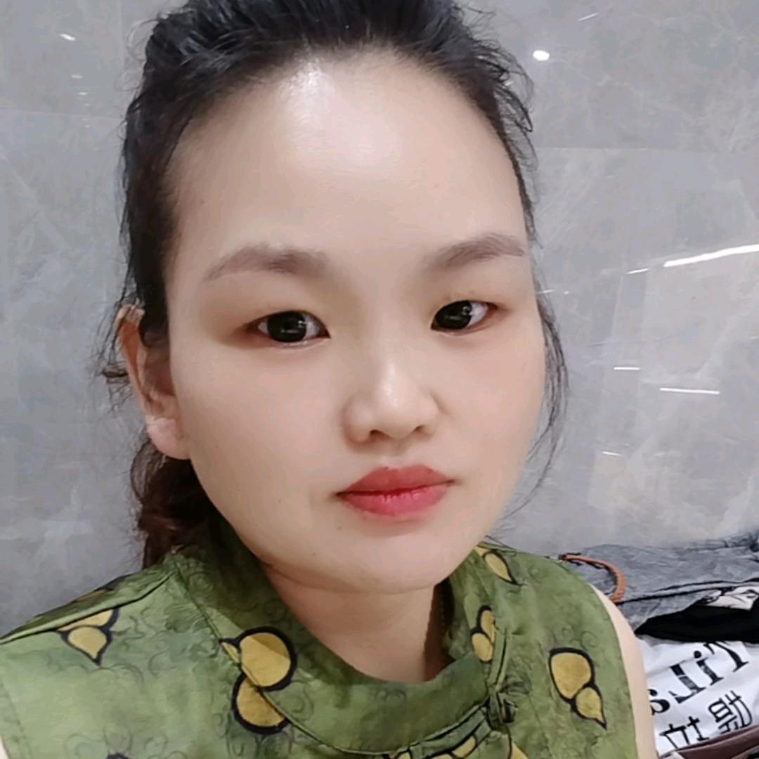 九江湖滨女装芳姐