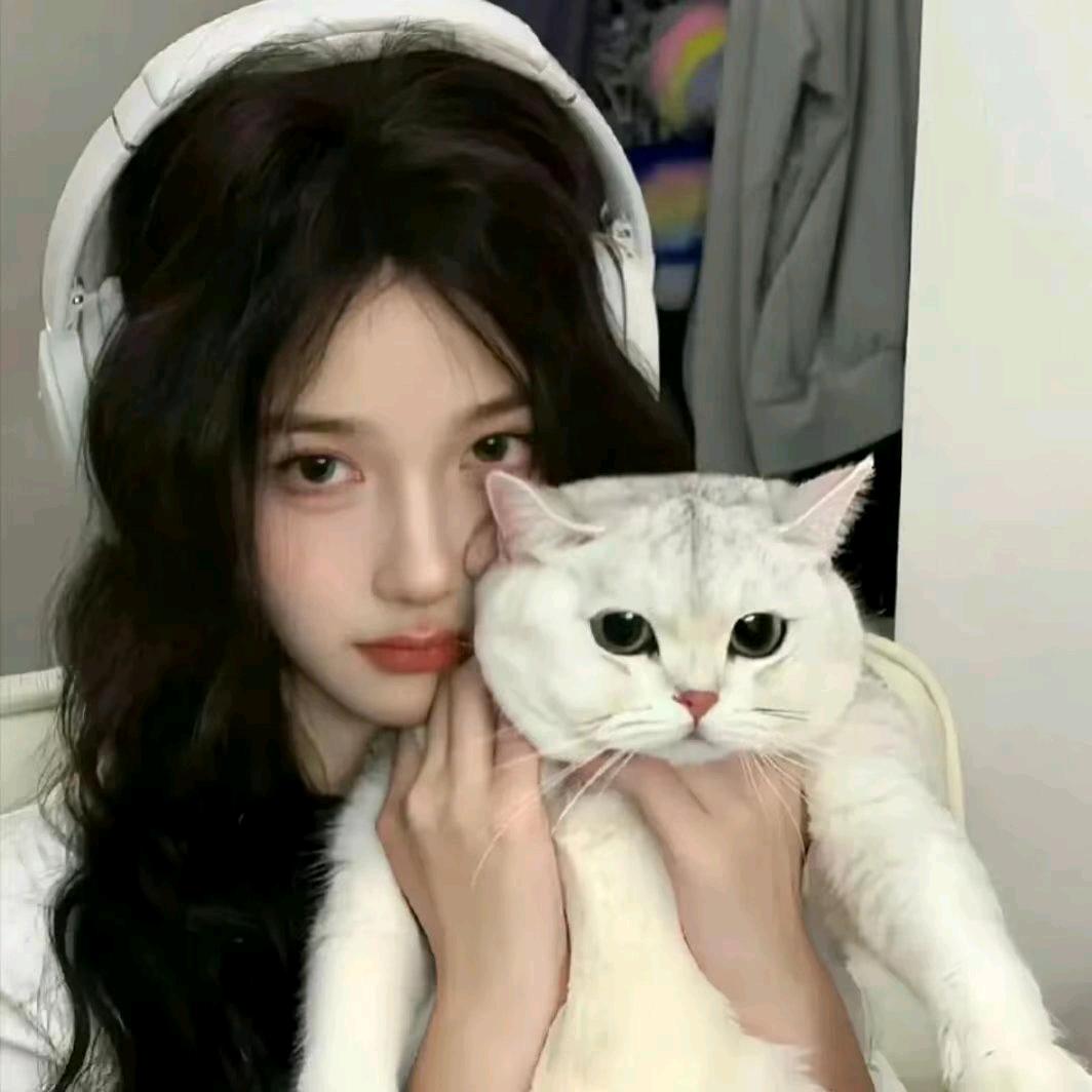 小R