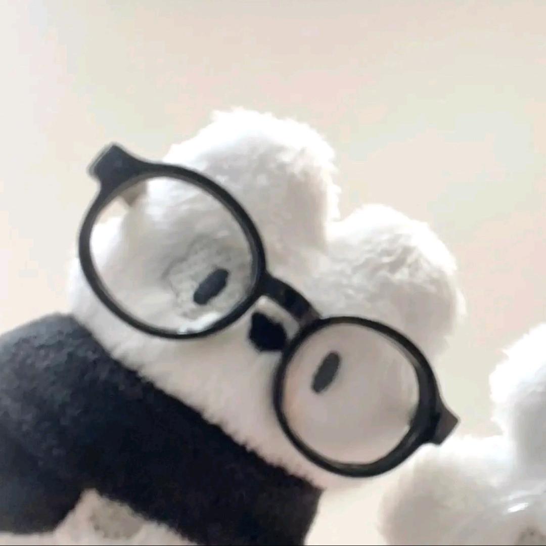 阿璇.