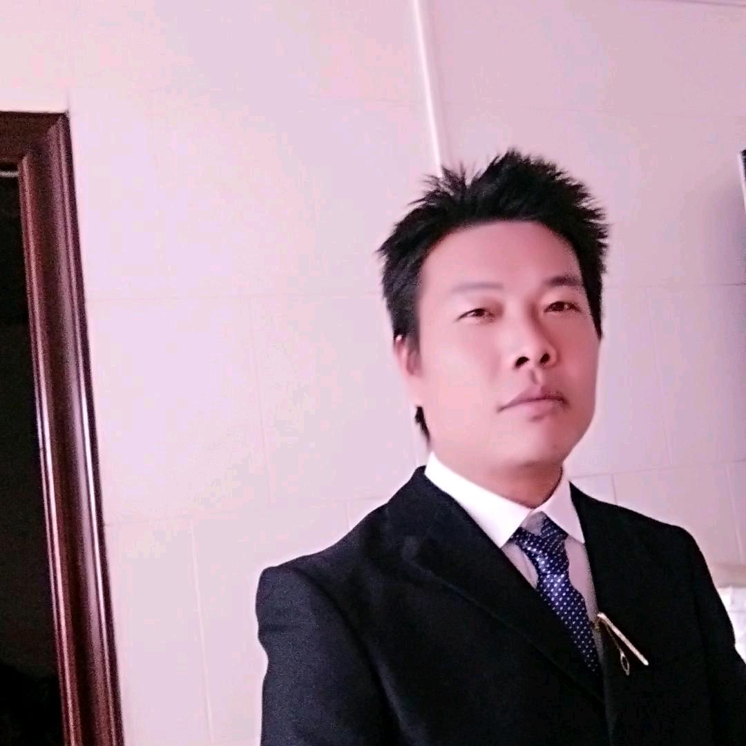 单亲爸爸陈兴