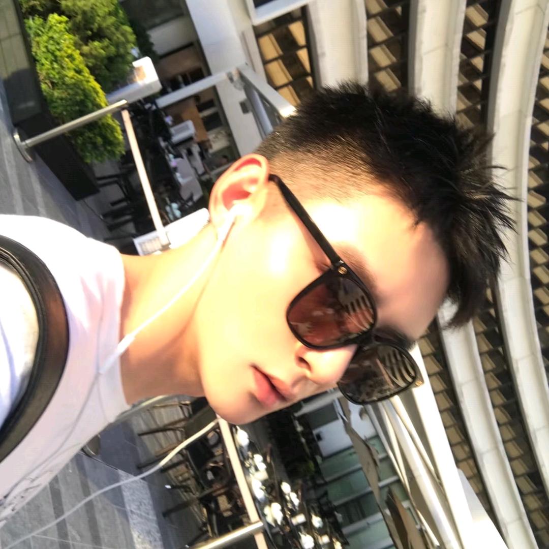 初尘✨️