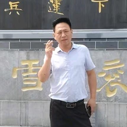 @中年小伙