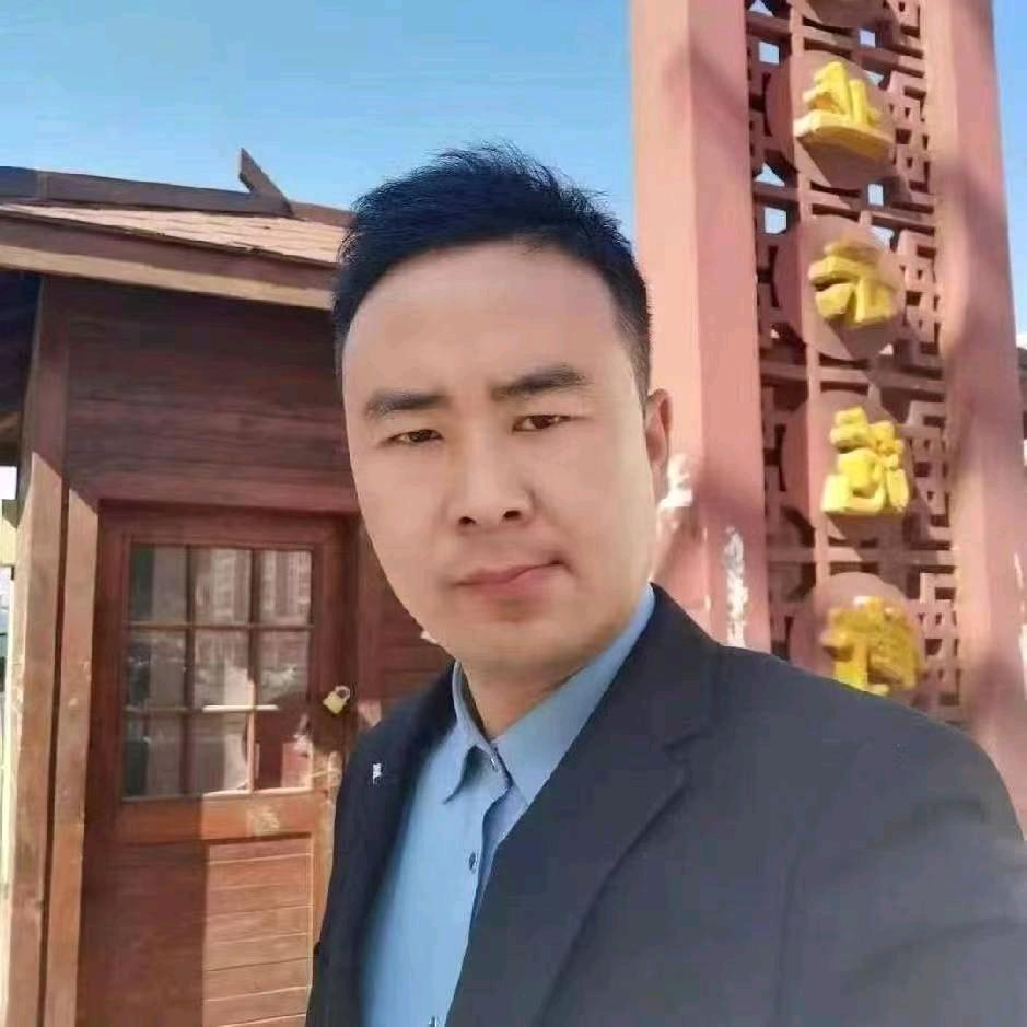 苟万龙看房