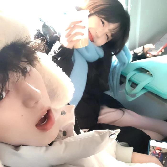 知柚.