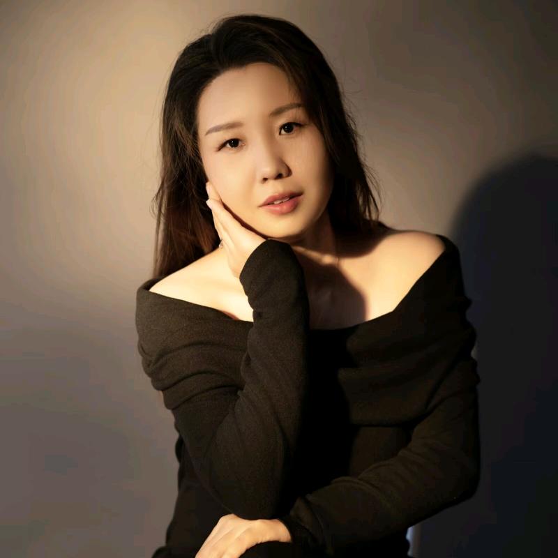 玲玲老师陪你练字