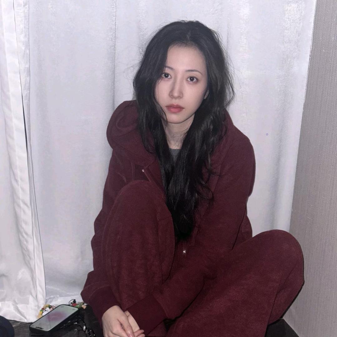 Zy.