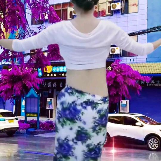 单身老板娘（欢迎互活粉）