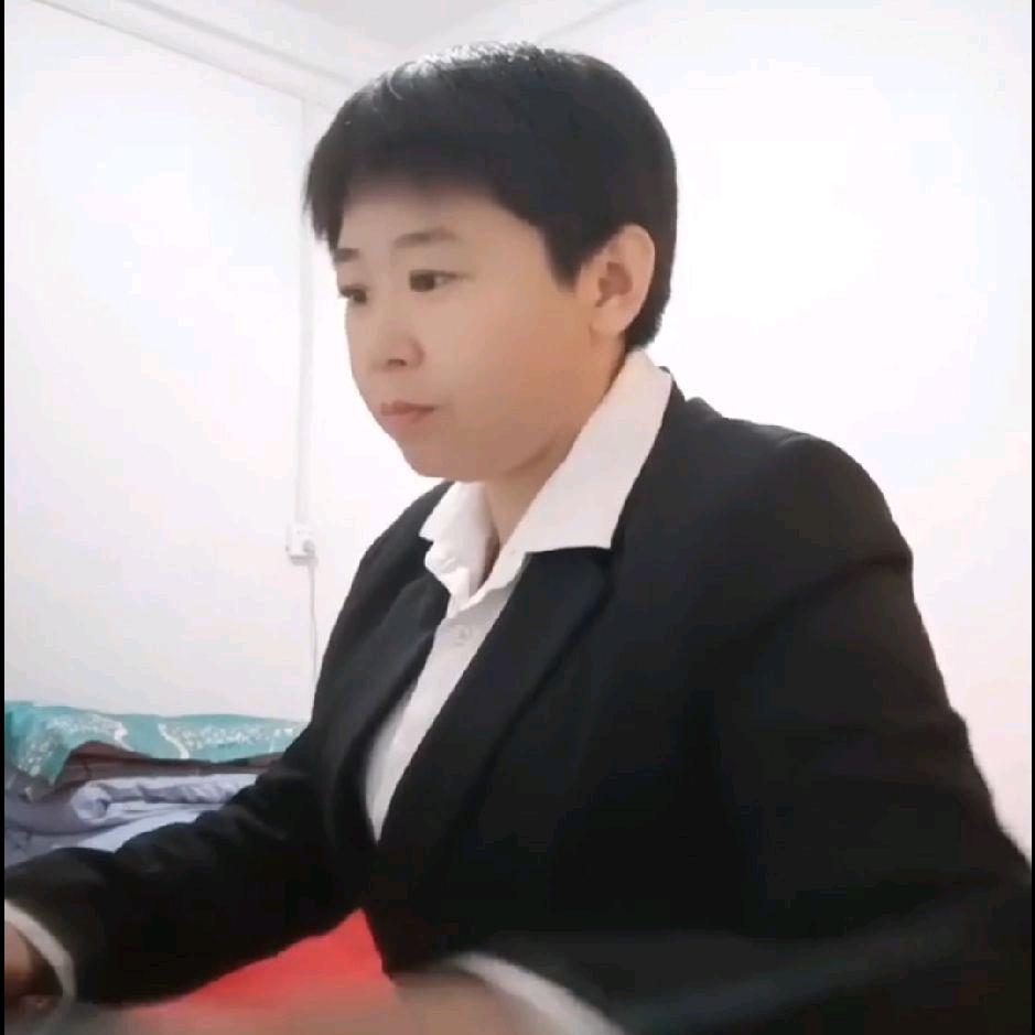 东  🌹 哥