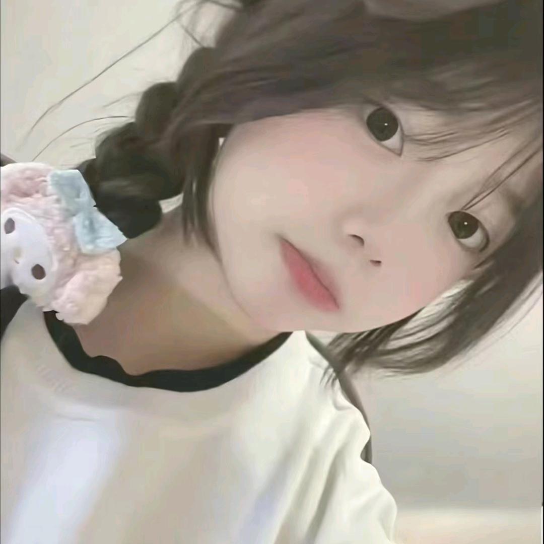 [欣怡](づ ●─● )づ