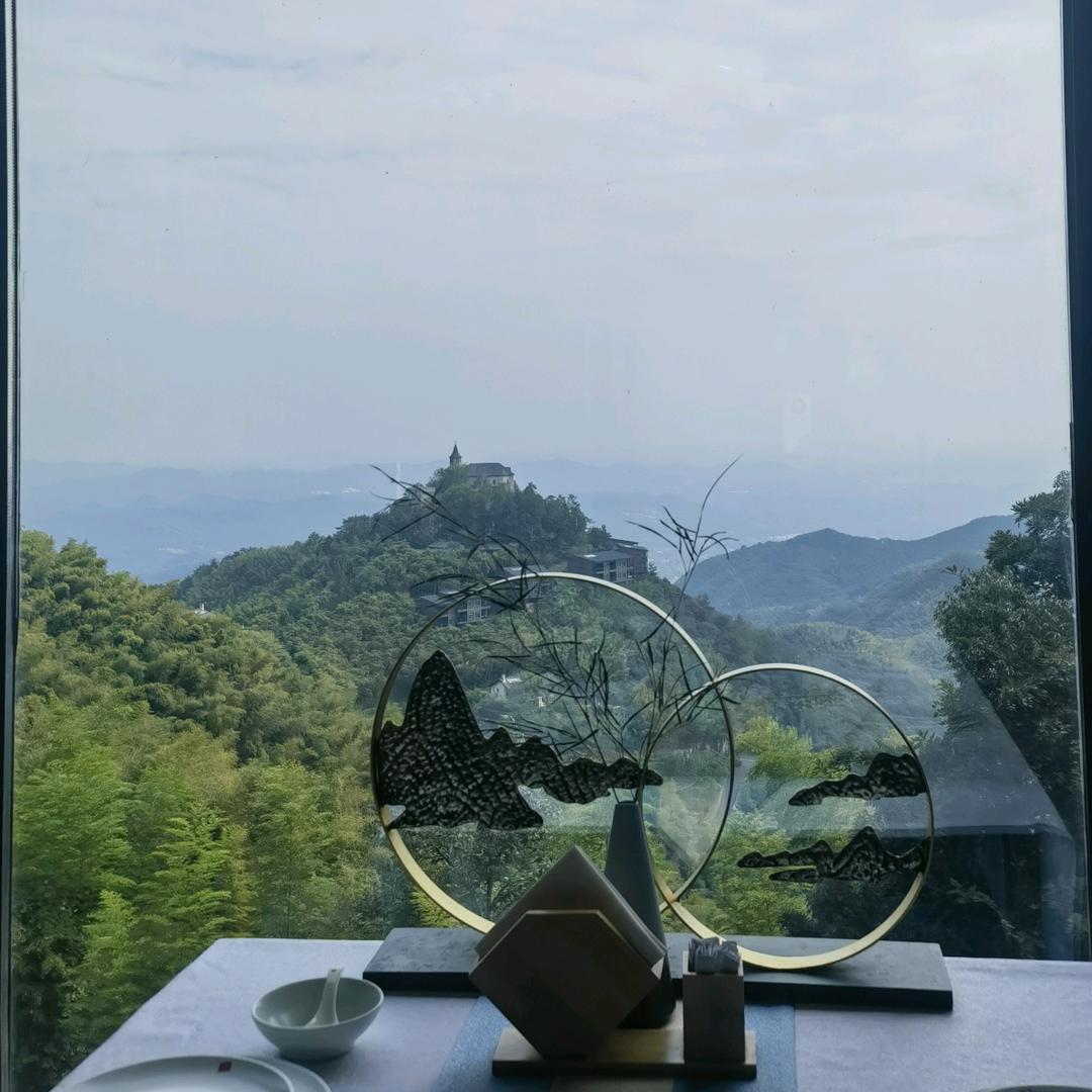 ZYCHS闪电