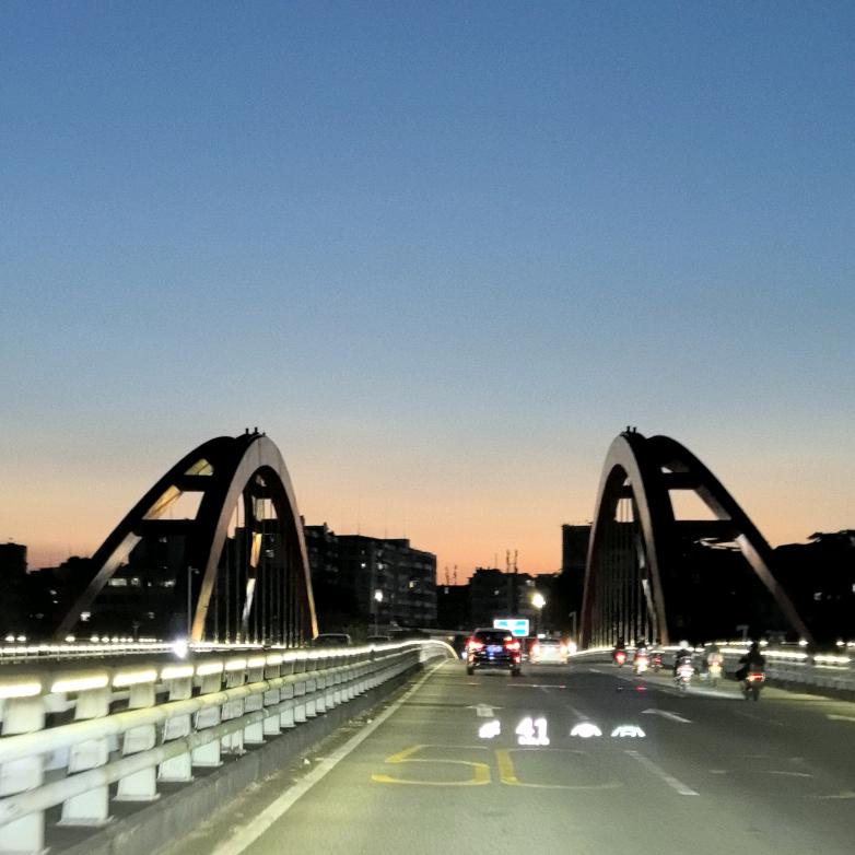 想开D9去自驾(在想版）