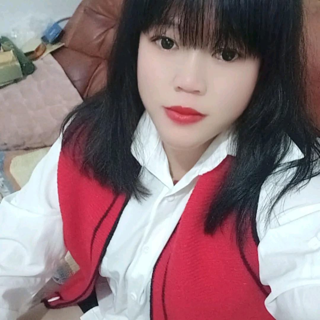 高小英