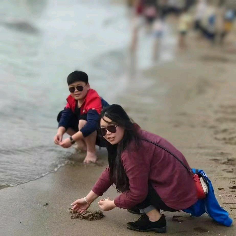 00后的孩子＆80后的妈🌻