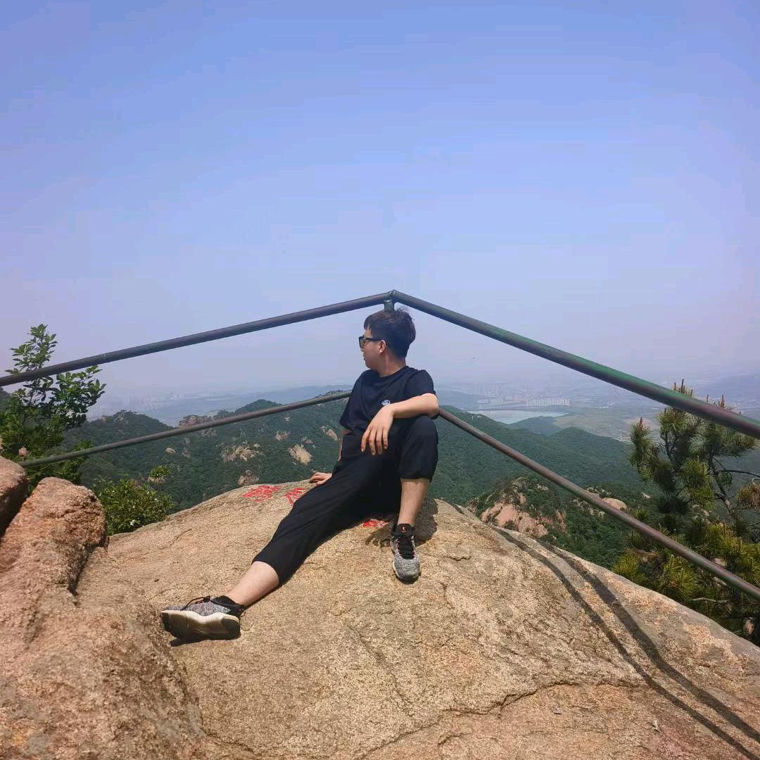 原来是阿隋吖