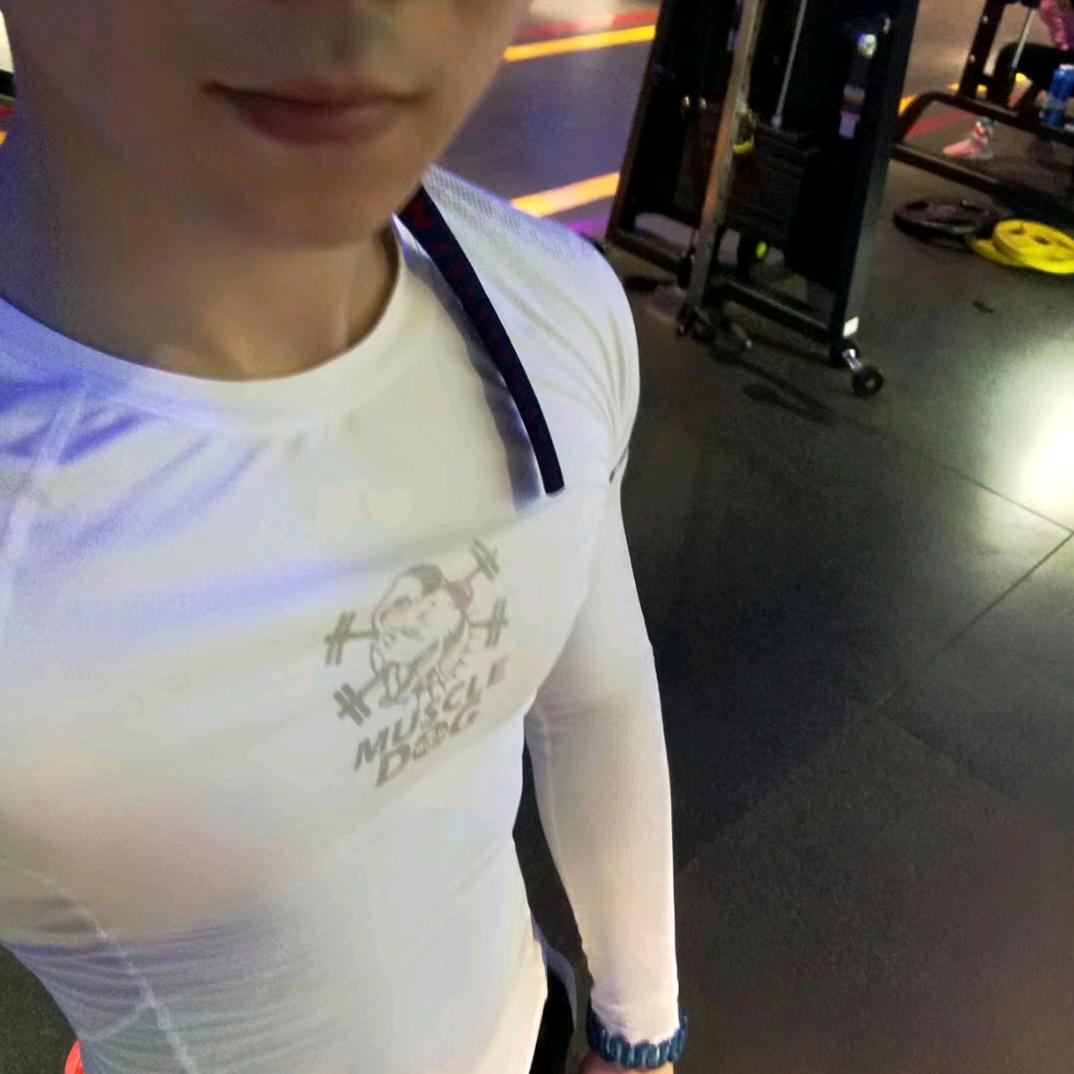 爱健身的孔老师