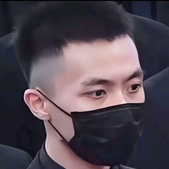 终是不懂🇨🇳