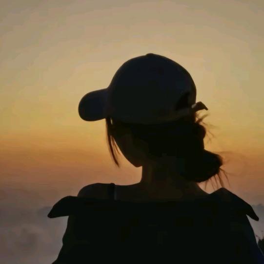 忕佪