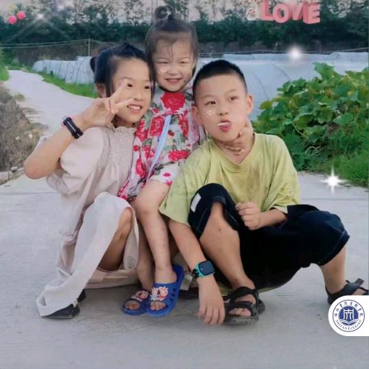 花儿、慢半拍。