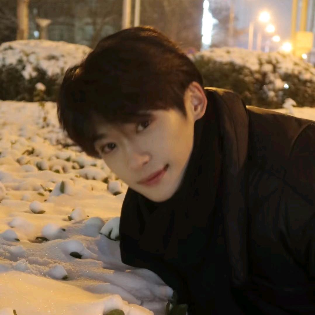 吃饱饭Joshua碗❽