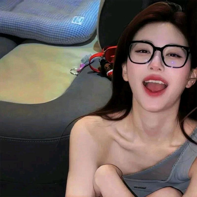 鲨仁不Wink