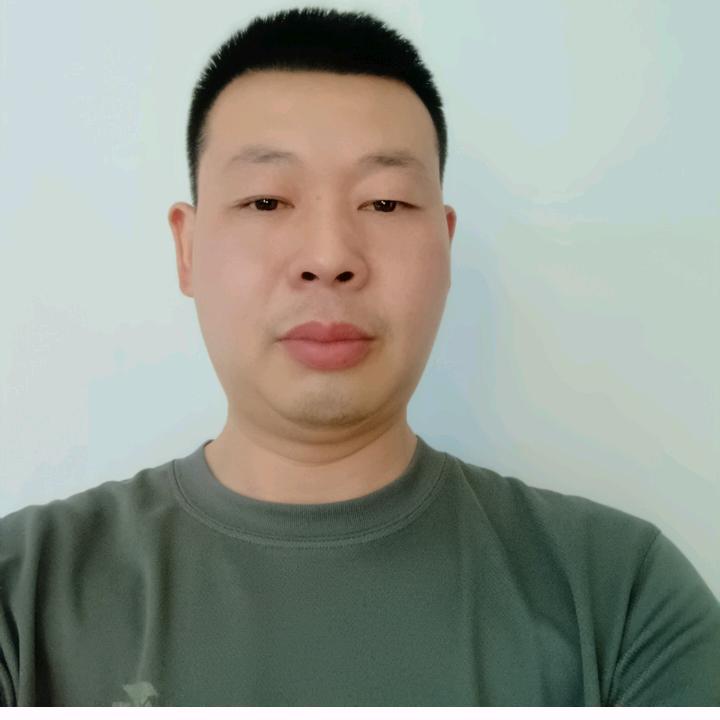 王
