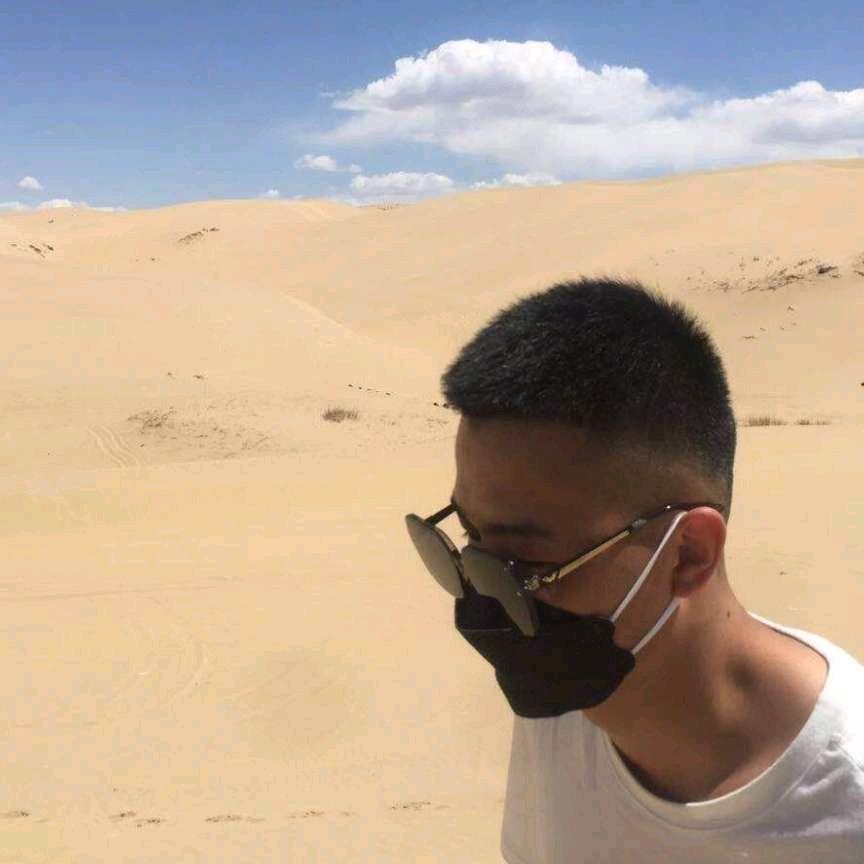 玮