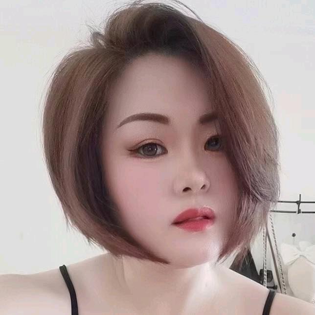 美玉已瘦成S腰