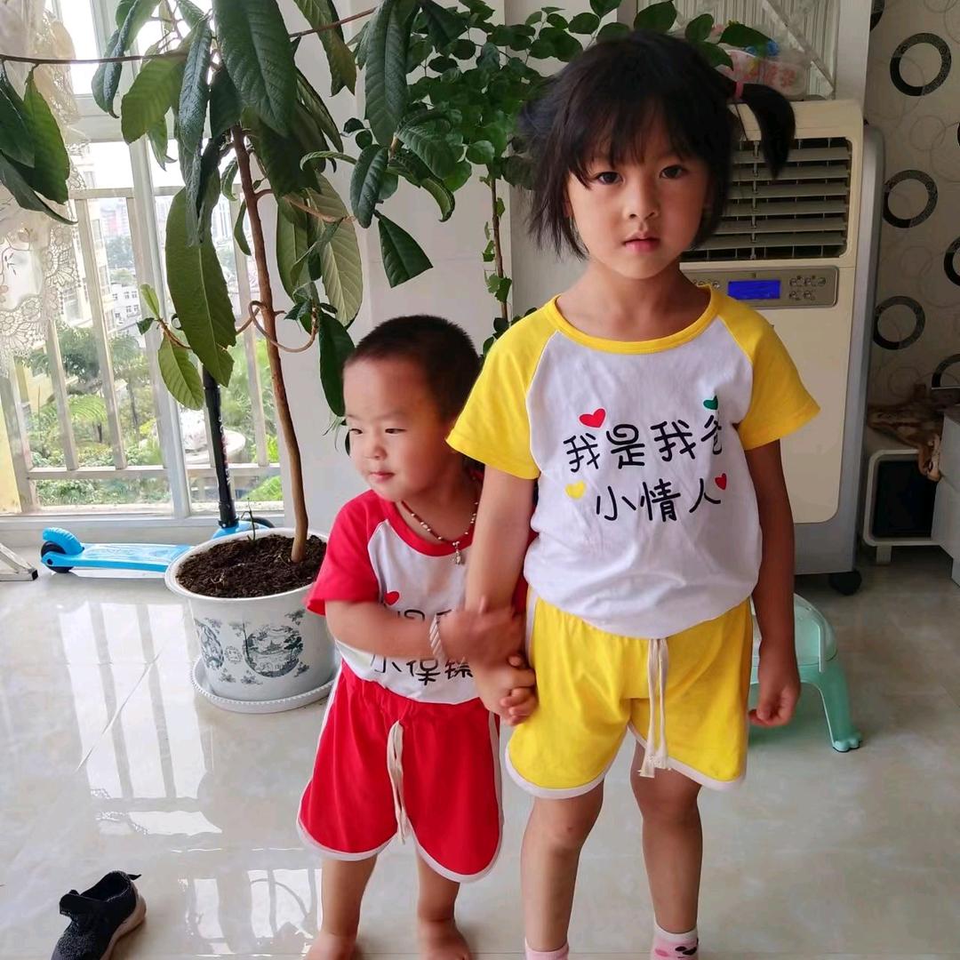 李♥敏♥涵♥汐♥