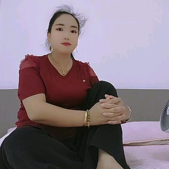 你爱我😘你别来伤害我
