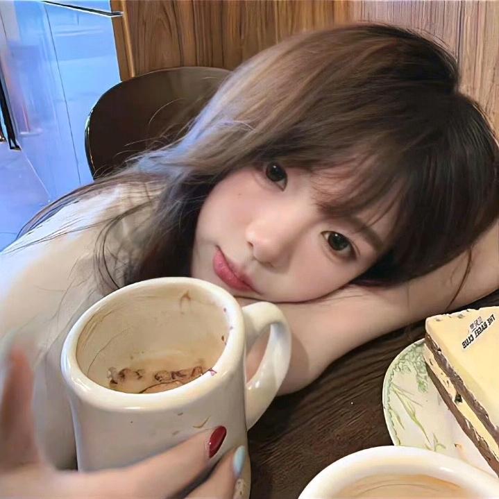 雾松影