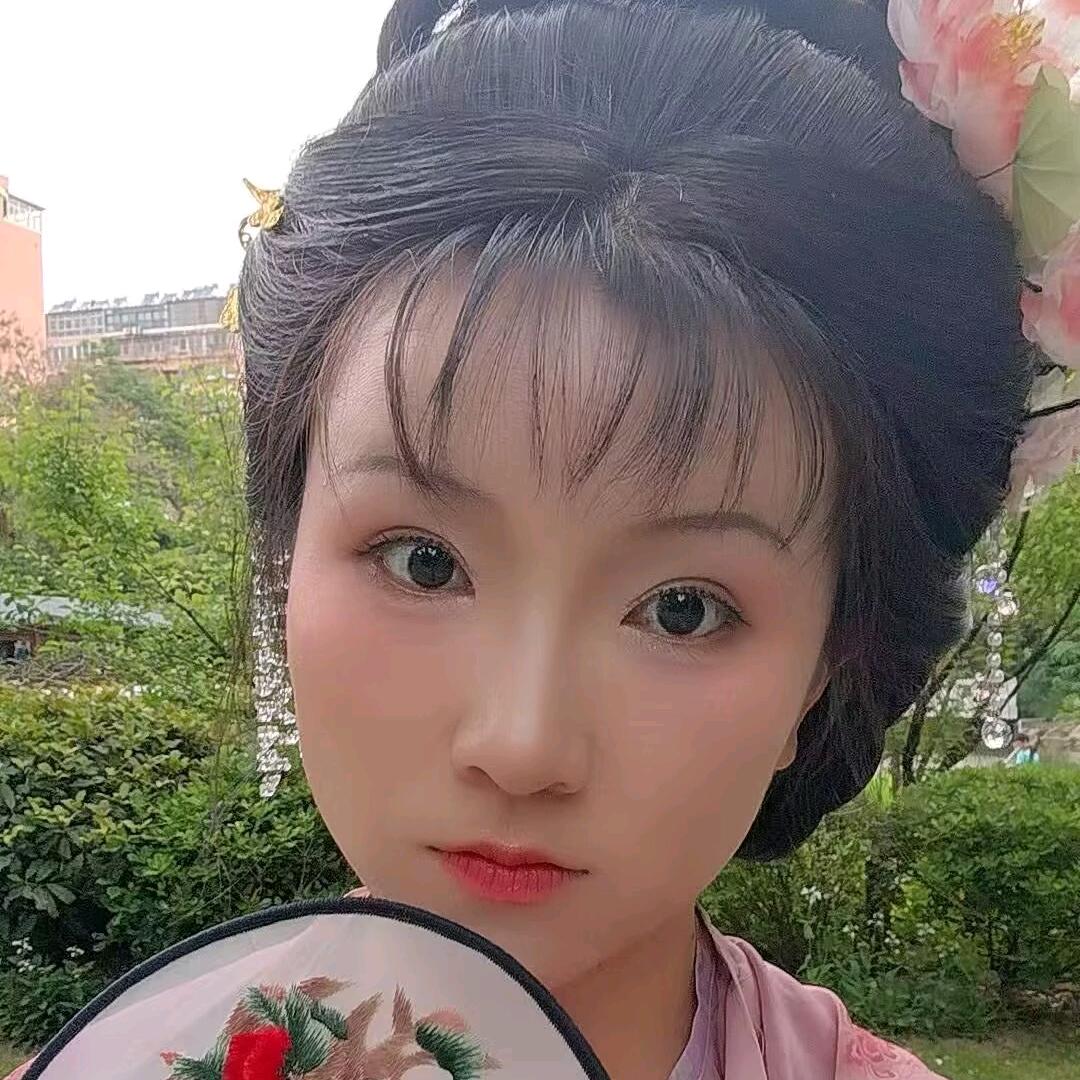 是~静宝呀！