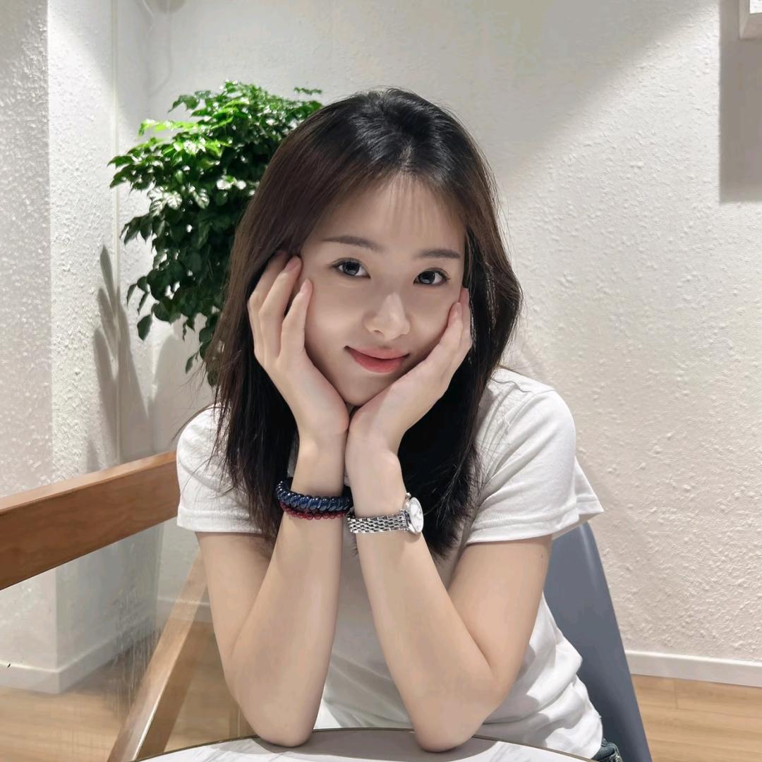 巧啦啦👑（小铃铛的小跟班）