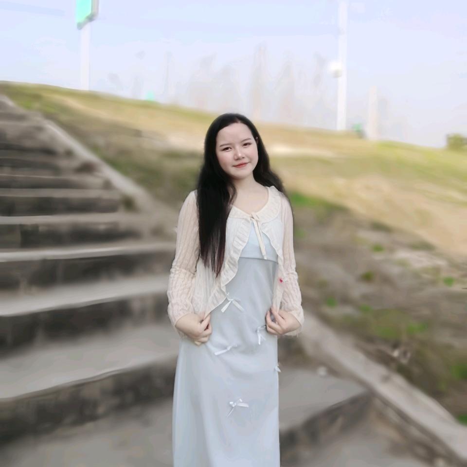 อะยา💞🇱🇦🥰🇨🇳💖💗
