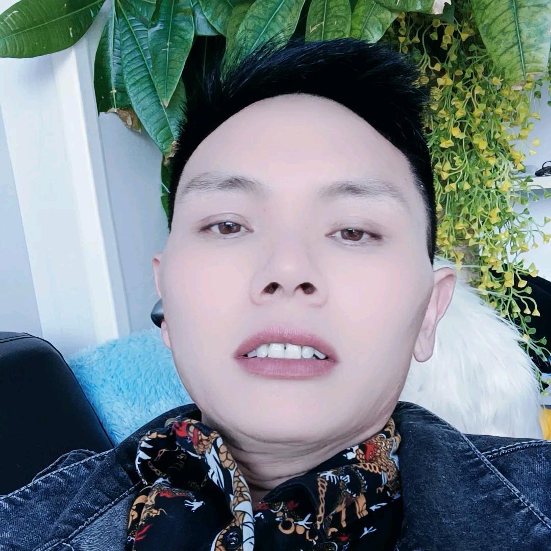等你1万年🌹🎤