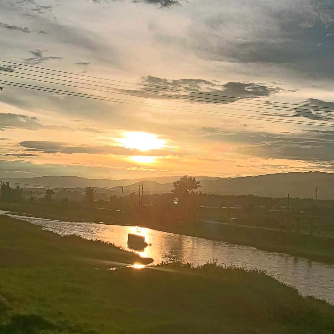 ၸႂ်ထိုင်ႁိူၼ်းတေႉၶႃ