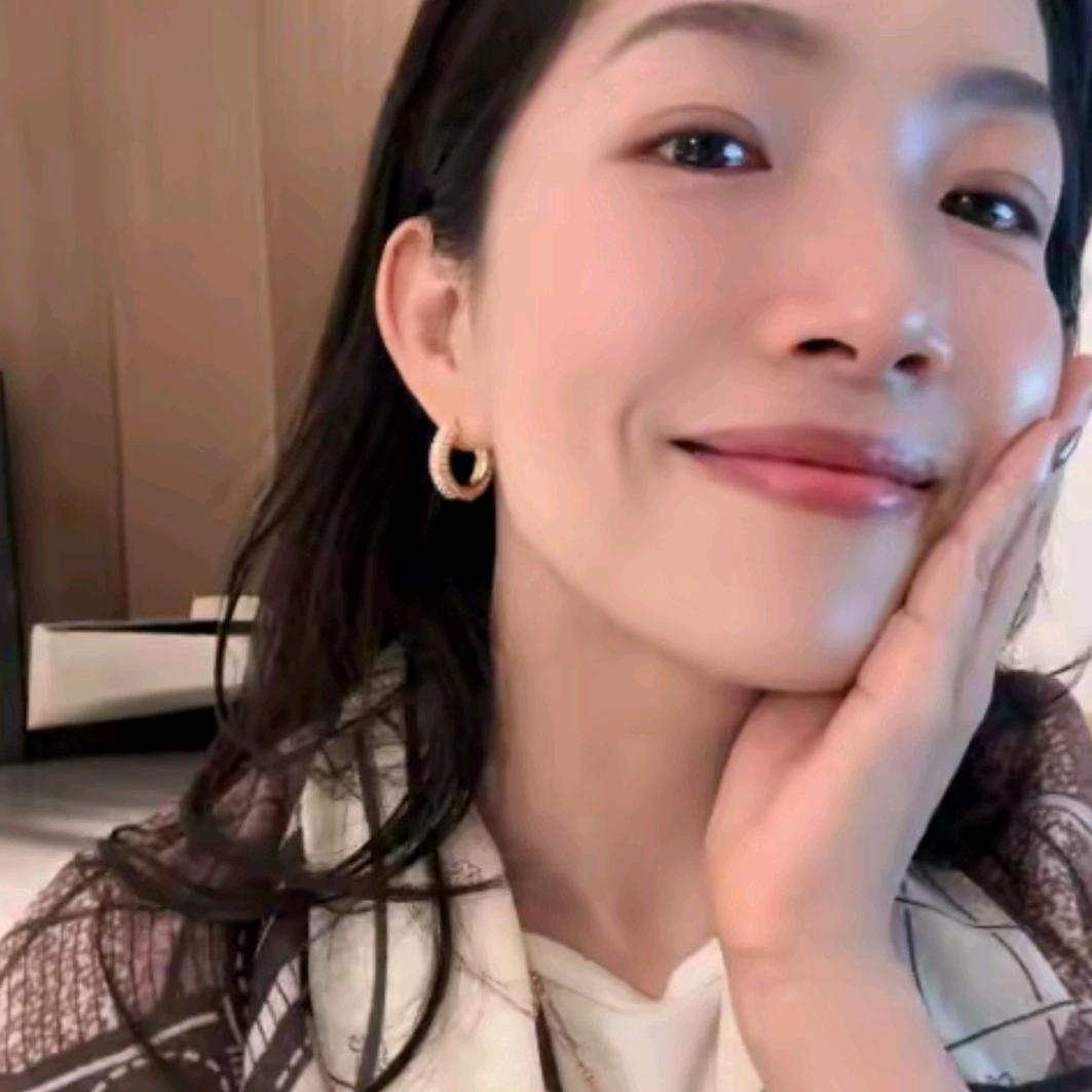 幸运燕儿直播爆款返场