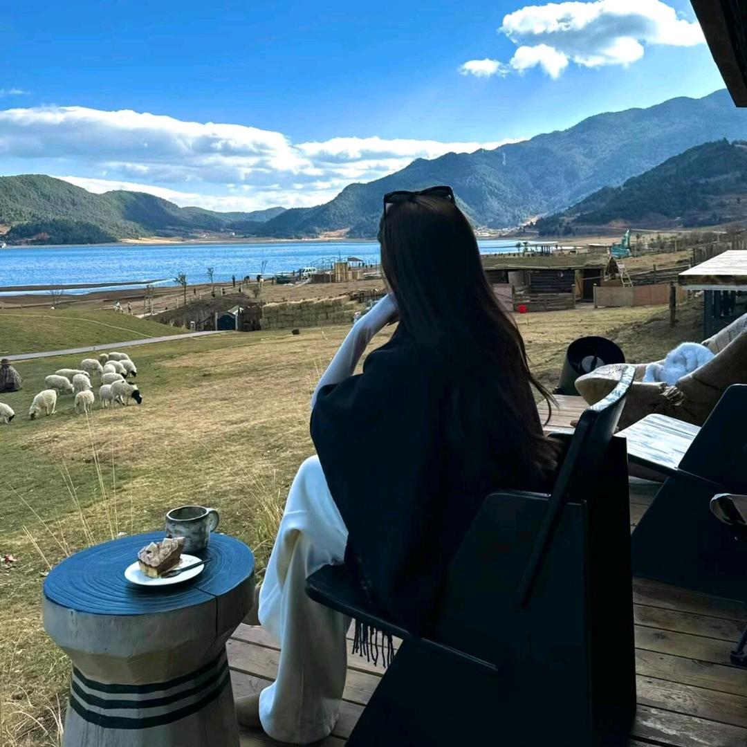 雾屿头像