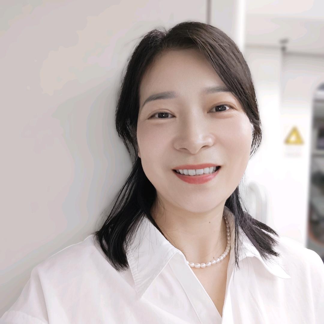 在武汉做美牙的甜甜